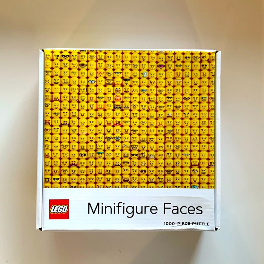 *NIB* LEGO Minifigure Faces 1000 piece Puzzle
